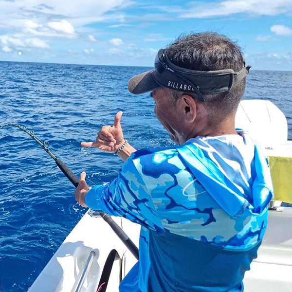 mens-cat custom fishing shirts brisbane
